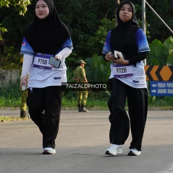 Runner Photo 3475956