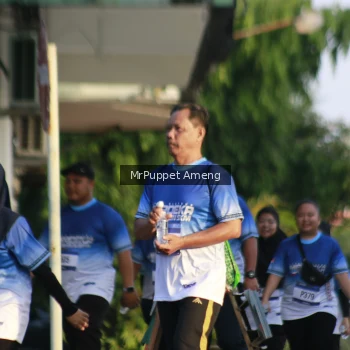 Runner Photo 3475985