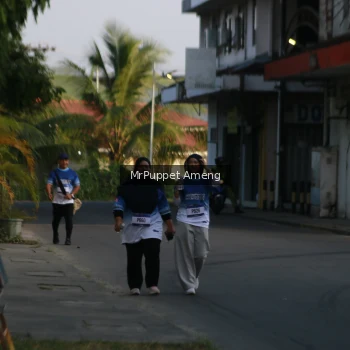 Runner Photo 3476012