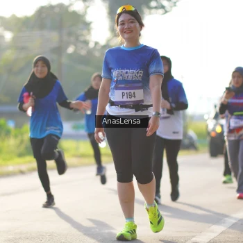 Runner Photo 3476021