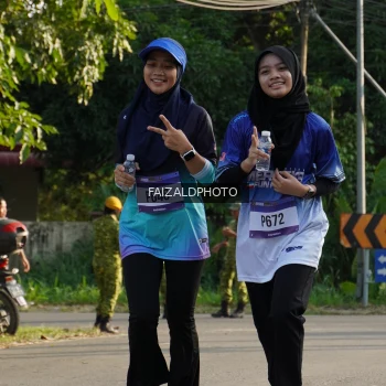 Runner Photo 3476199