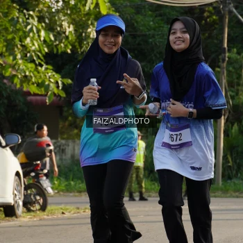 Runner Photo 3476209