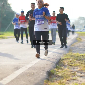 Runner Photo 3476224