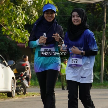 Runner Photo 3476225