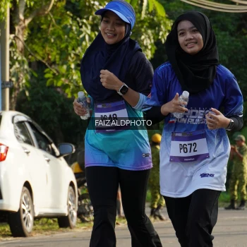 Runner Photo 3476244
