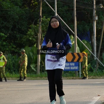 Runner Photo 3476248