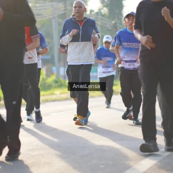 Runner Photo 3476255