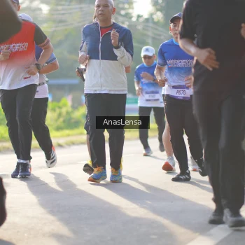 Runner Photo 3476283