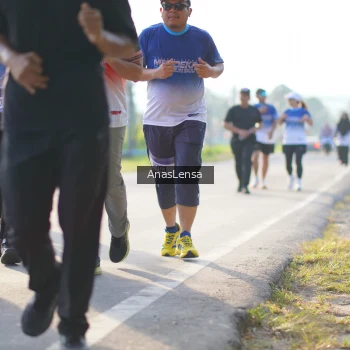 Runner Photo 3476286