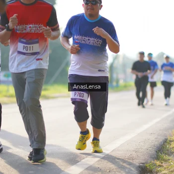 Runner Photo 3476301