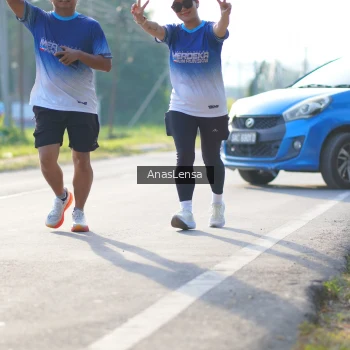 Runner Photo 3476362