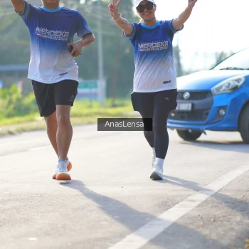 Runner Photo 3476364