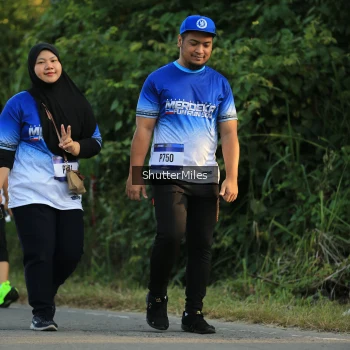Runner Photo 3476386