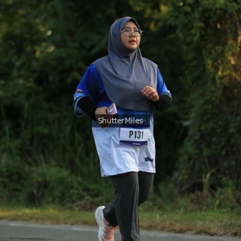 Runner Photo 3476396
