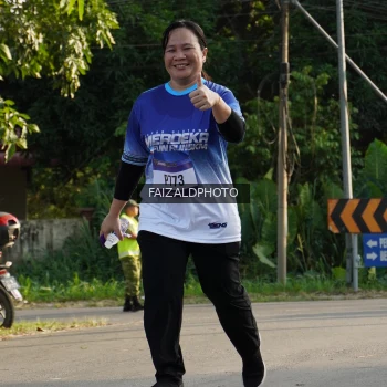 Runner Photo 3476398