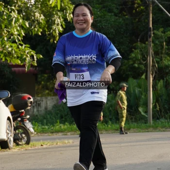 Runner Photo 3476403