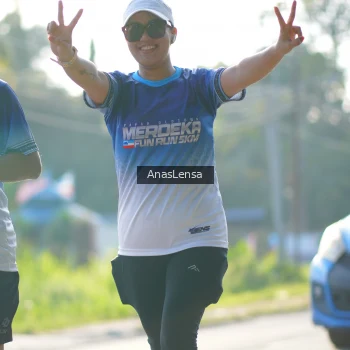 Runner Photo 3476417