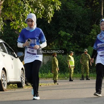 Runner Photo 3476458