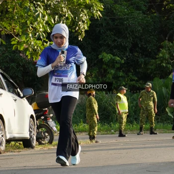 Runner Photo 3476463