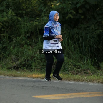 Runner Photo 3476496