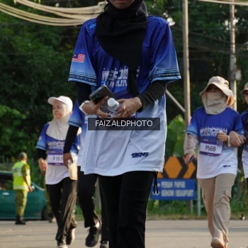 Runner Photo 3476498