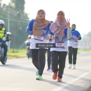 Runner Photo 3476513