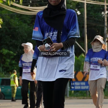 Runner Photo 3476534