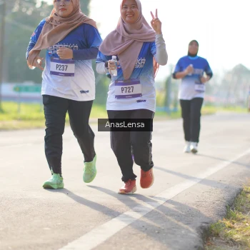 Runner Photo 3476536