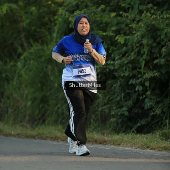Runner Photo 3476554