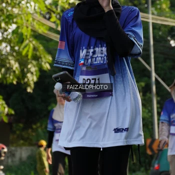 Runner Photo 3476576