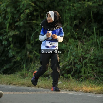 Runner Photo 3476578