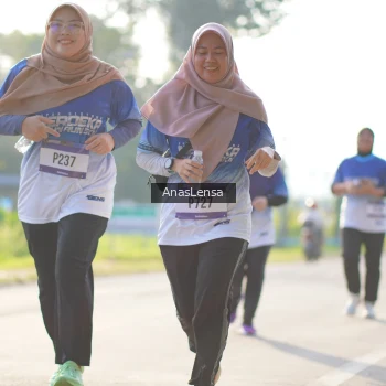 Runner Photo 3476586