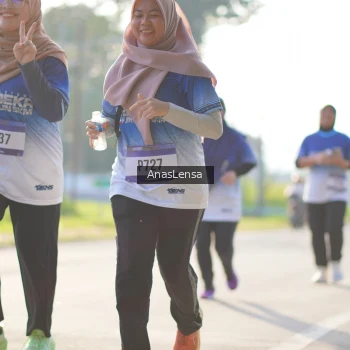 Runner Photo 3476589