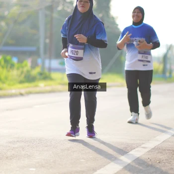 Runner Photo 3476599