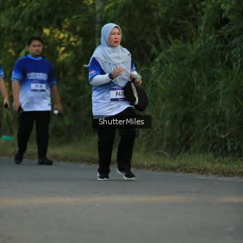 Runner Photo 3476642