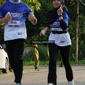 Runner Photo 3476652