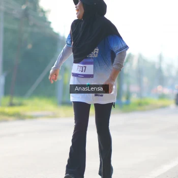 Runner Photo 3476671