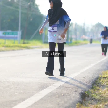 Runner Photo 3476673
