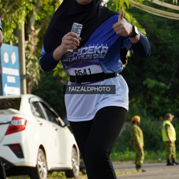 Runner Photo 3476697