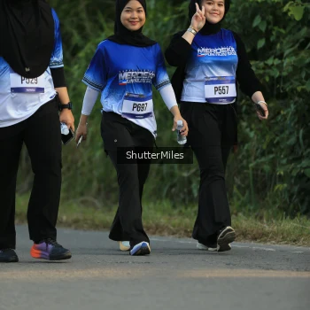 Runner Photo 3476706