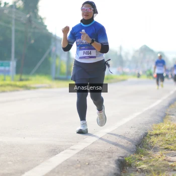 Runner Photo 3476745
