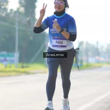 Runner Photo 3476746