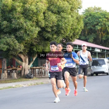 Runner Photo 3476759