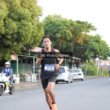 Runner Photo 3476762