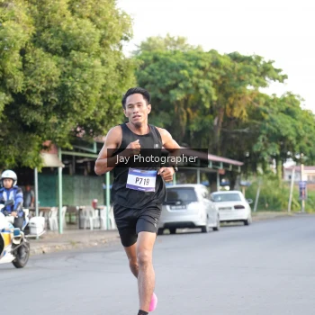 Runner Photo 3476766