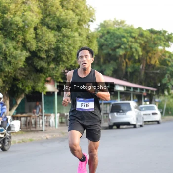 Runner Photo 3476768