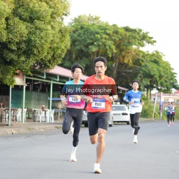 Runner Photo 3476778