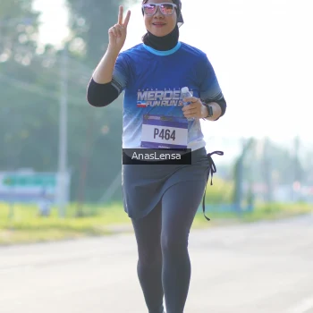 Runner Photo 3476789