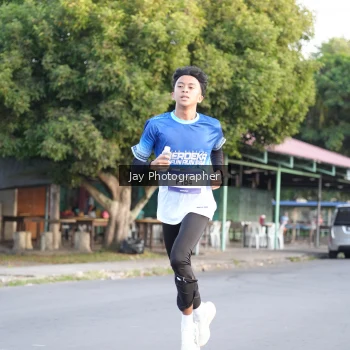 Runner Photo 3476790