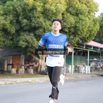 Runner Photo 3476791